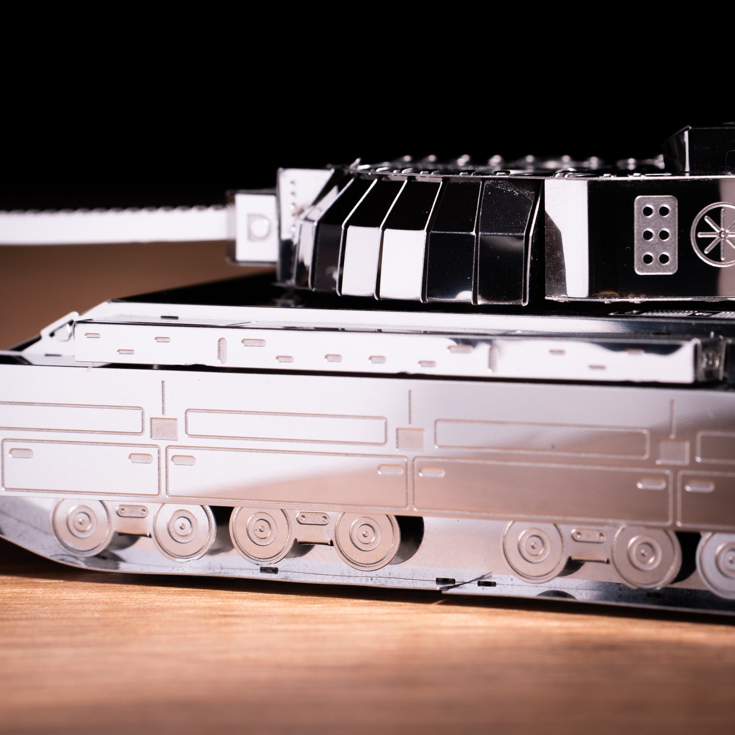 Metal Time - Conqueror FV214 Model Silver