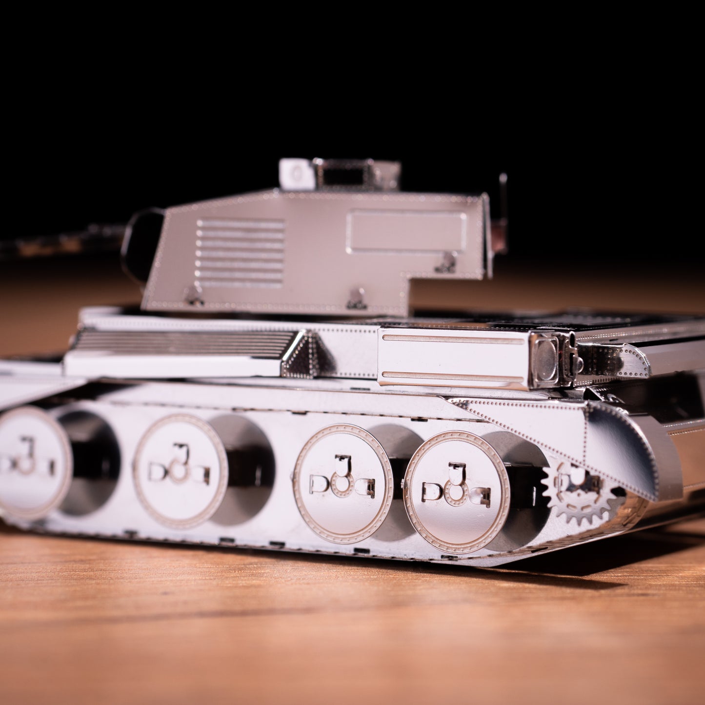 Metal Time - Cruiser Mk III Model Silver